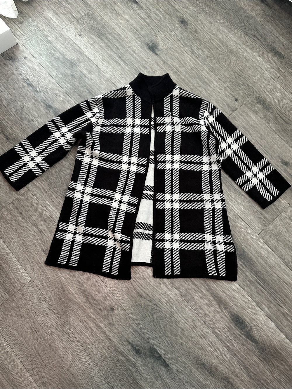 Anne Klein Black and White Plaid Open-Front Cardigan